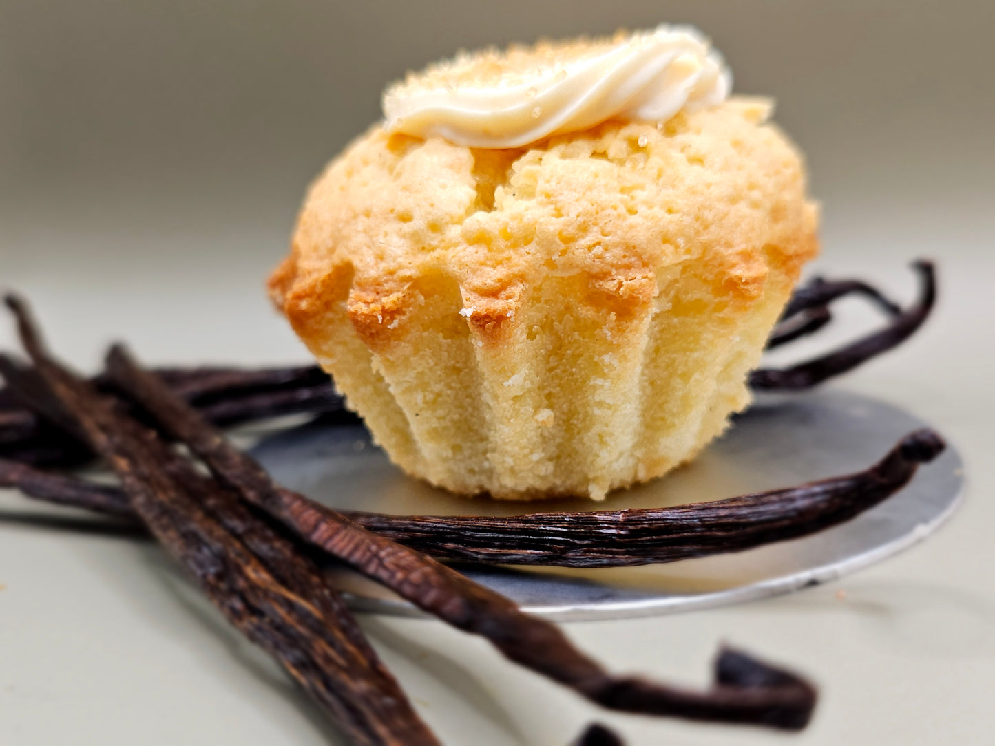 Vanilla Pound Cake Muffin