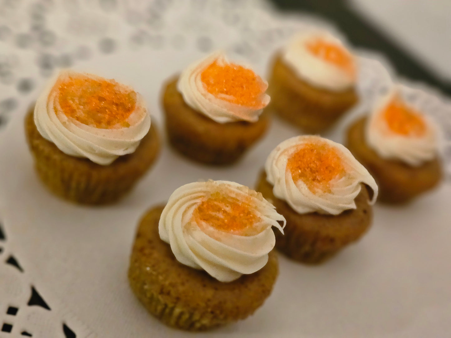 Pumpkin Spice Pound Cake Mini Muffin 12-pack